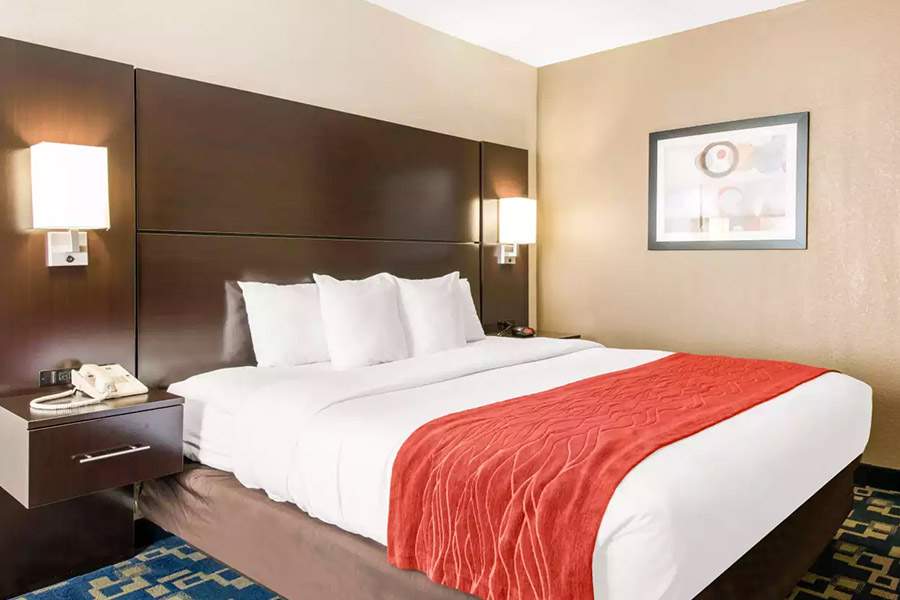 comfort-inn-04