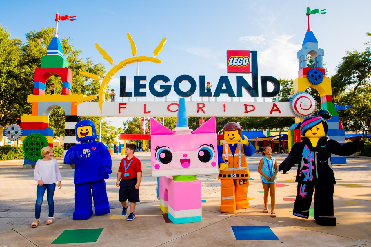 Legoland-Florida-Entrance-2